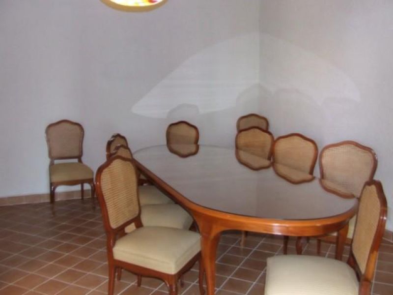 {"esp":"COMEDOR"}