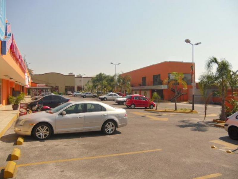 Locales comerciales en Lomas de la Selva