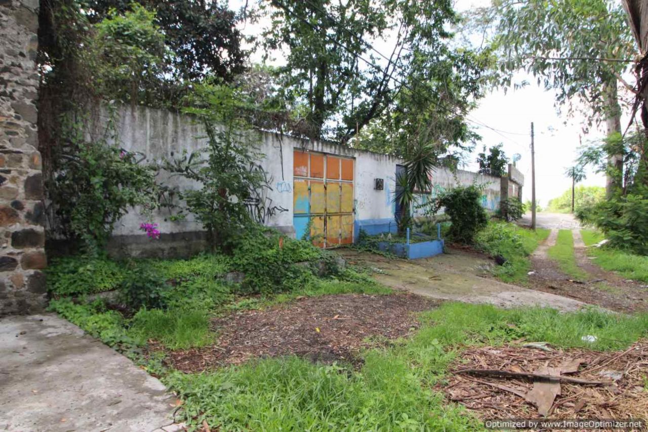 Terrenos en Santa María Ahuacatitlan