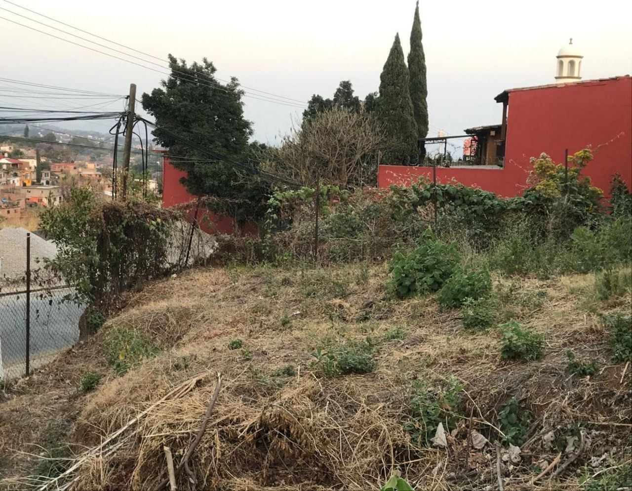 Terrenos en Lomas de Ahuatlan