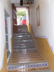 {"esp":"acceso a la casa"}