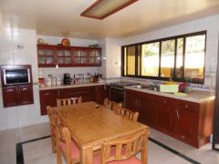 {"esp":"BA\u00d1O PLANTA ALTA"}